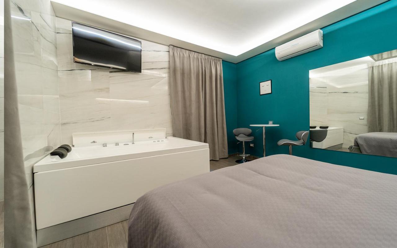 Intimity Luxury Rooms クアリアーノ エクステリア 写真