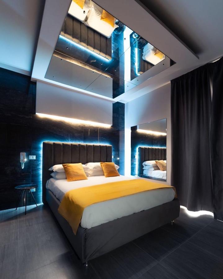 Intimity Luxury Rooms クアリアーノ エクステリア 写真